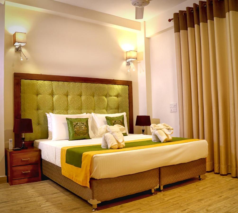 Vendol Maliga Edge Hotel Kandy Luaran gambar