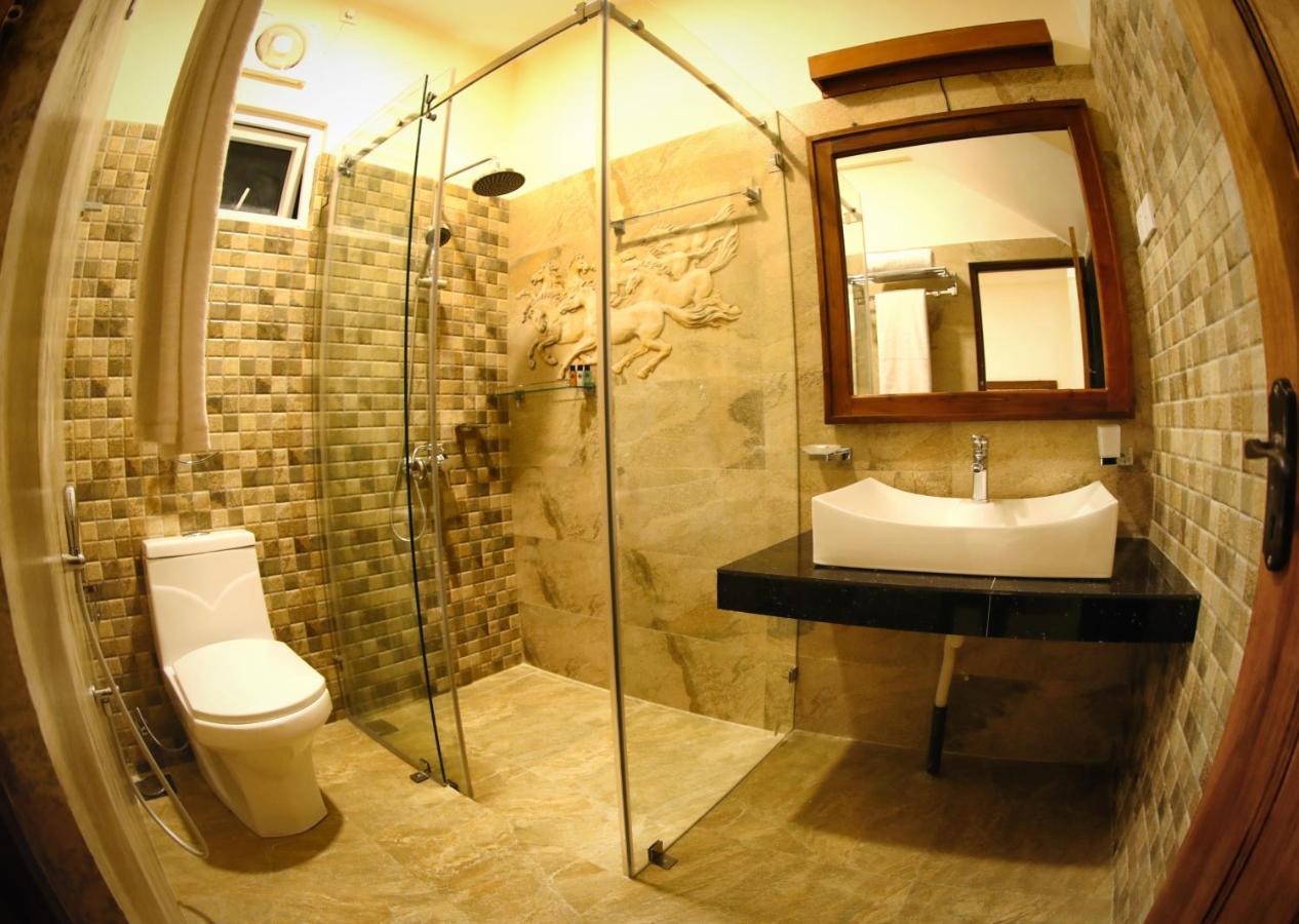 Vendol Maliga Edge Hotel Kandy Luaran gambar