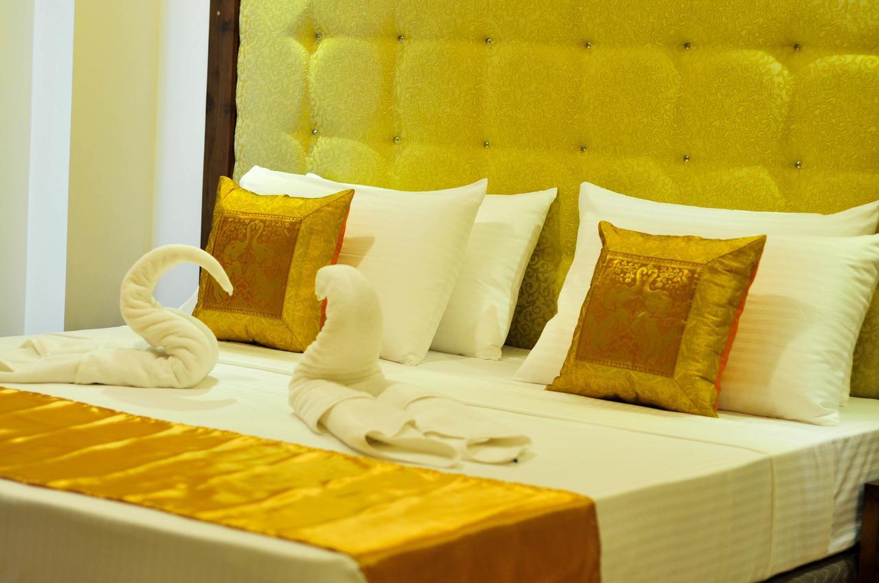 Vendol Maliga Edge Hotel Kandy Luaran gambar