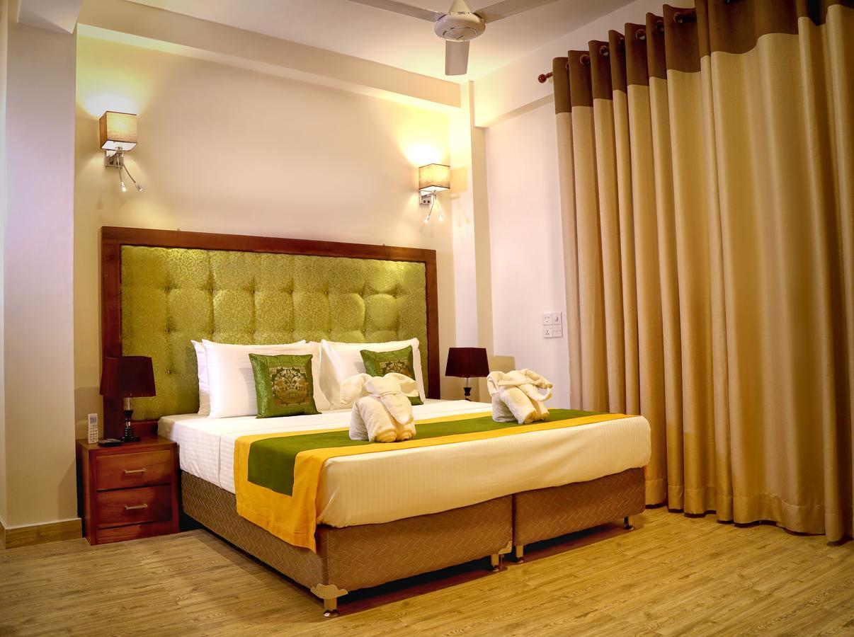 Vendol Maliga Edge Hotel Kandy Luaran gambar