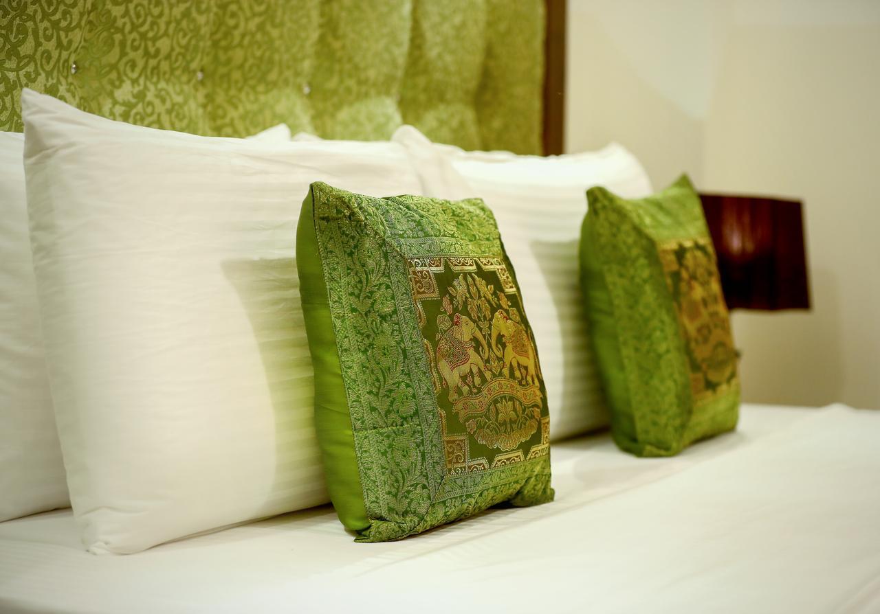 Vendol Maliga Edge Hotel Kandy Luaran gambar